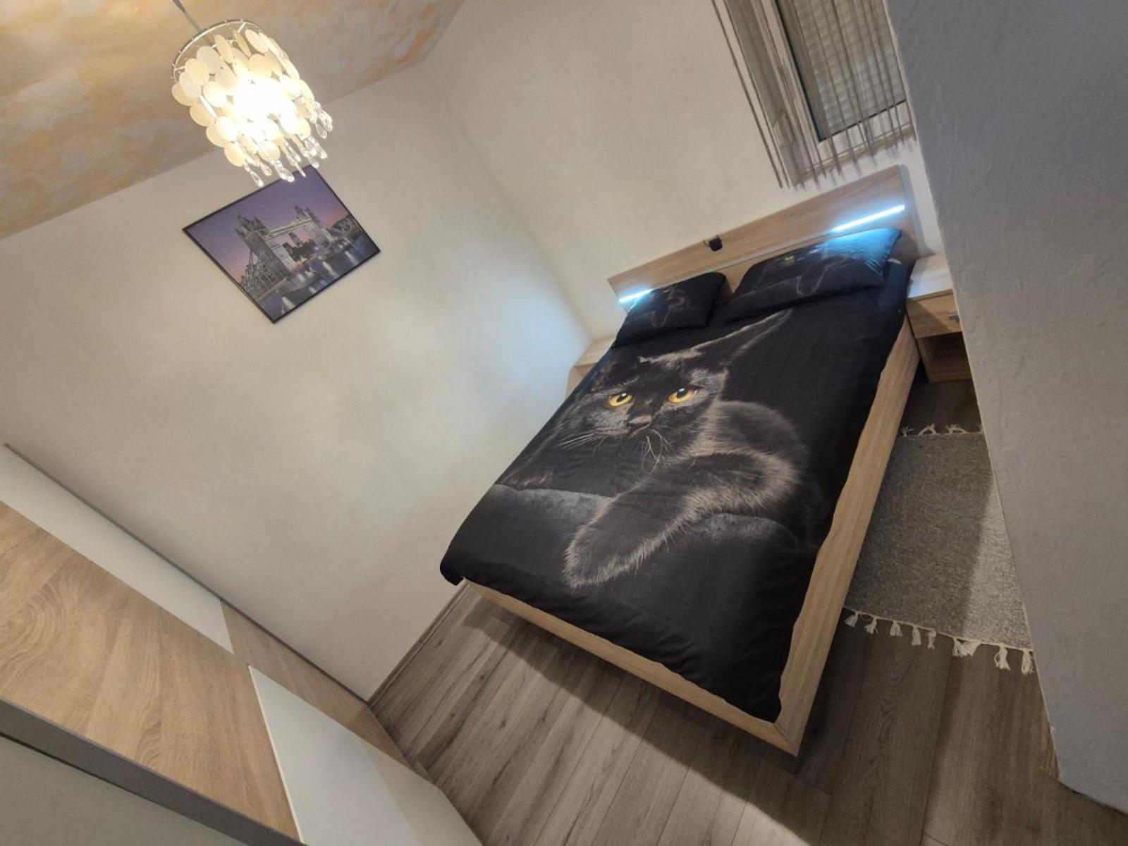 6 M, 50 M Do Plaze Apartment Barbat na Rabu Exterior foto